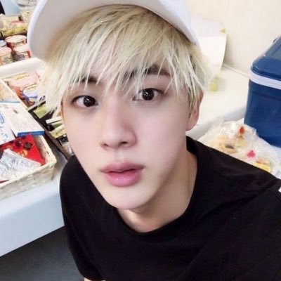 korerkive's profile picture. 방탄소년단