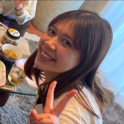 osuzu_ma's profile picture. 低資金から始めたレディースアパレル物販で、 自分らしい働き方を実現🌿 “好き”を仕事に変える30代女子の物販ライフを発信💫 #アパリセ 講師✨