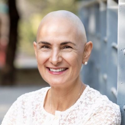 rebecabarbat's profile picture. 🎓 Especialista en Teología del Cuerpo
🤔 ¿Sabes quien eres? ¿Cómo puedes ser feliz?
❤️ Aprender a amar a la luz de la TDC y así sana tu corazón