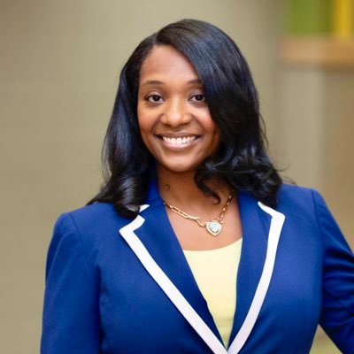ShaliseTaylor's profile picture. Wife| Mom| Principal @eaglesfbes |’20 @ascd EL | Former AP/Science Supervisor/Specialist/Teacher