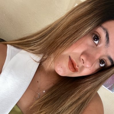 mariferchavero's profile picture. she was nothing but a vision trick 𓇼 ⋆｡˚ 𓆝⋆｡˚ 𓇼