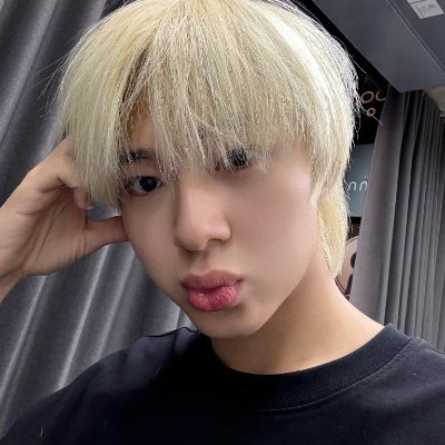 willestzz's profile picture. 