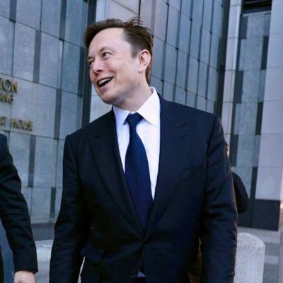 Mr__elIon's profile picture. 2018年からの公式プライベートページ、国民は政府改革にした 🇯🇵🇯🇵🇯🇵