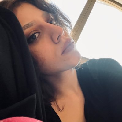 pobbotto's profile picture. 💍❤️👈🏻