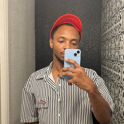 jvmiah's profile picture. I’m back😔