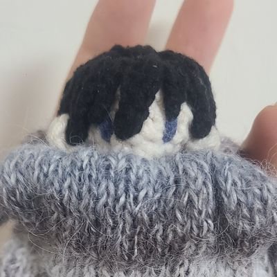 b1anket_1's profile picture. 비계 잃어버려서 다시 만들었어요...🥹 담요입니다