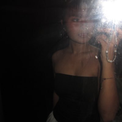 nabikaee's profile picture. 888