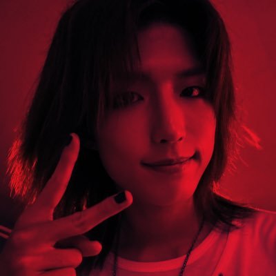 yoshish0's profile picture. ✩°｡⋆⸜ 🎧✮#lovestay #8isfate #romanceisboring