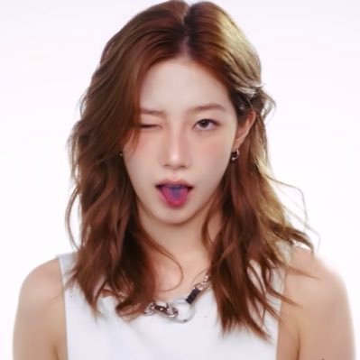 ftchkzh's profile picture.