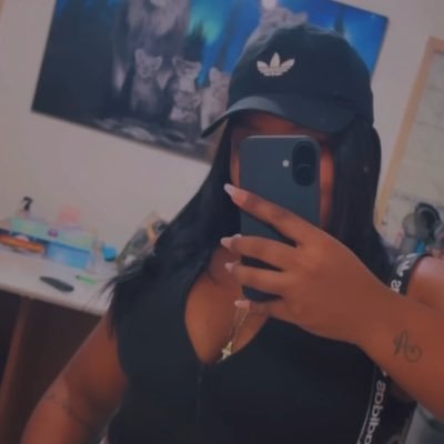 Isa_iriis's profile picture. Iris💖Morena