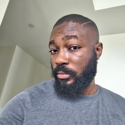 Itz_hollyjuniho's profile picture. I am just a young man, living and enjoying life without being reckless. Lover of Music and everything good called Art! “Ayanfe Eledumare”