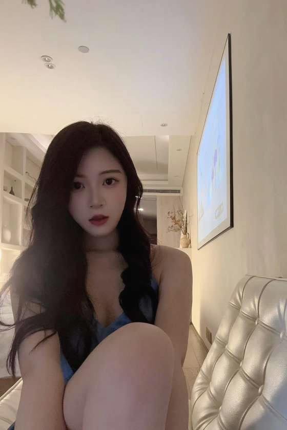VGUknJy57MMPg's profile picture. 32歳｜美容サロン経営｜刺激的な出会いを求めてます