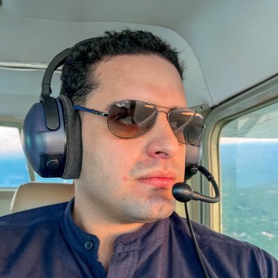 gabrielirrazab's profile picture. 🇵🇾 Maestría en finanzas Univ. Americana / adm. UA / exa Goethe / agente de seguros / piloto