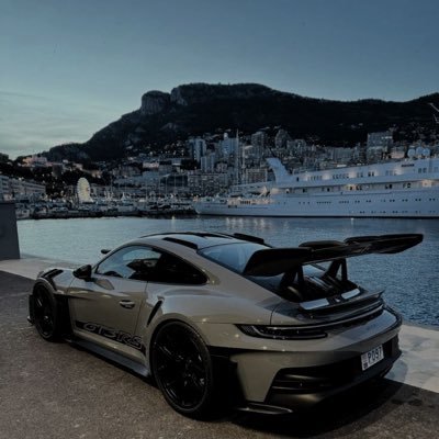 KarolCRYPTO5's profile picture. Learning markets, stacking sats, building freedom. Not financial advice — just documenting my playbook. 📈 #Bitcoin #Crypto