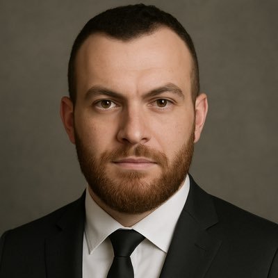 HusseinAbu's profile picture. What you are looking for is looking for you. Free Palestine 🇵🇸🇪🇺