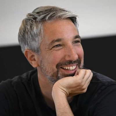 Lepvducomptepv's profile picture. Q’un beau cambrioleur vienne cueillir mon coeur où tu l’as oublié :3