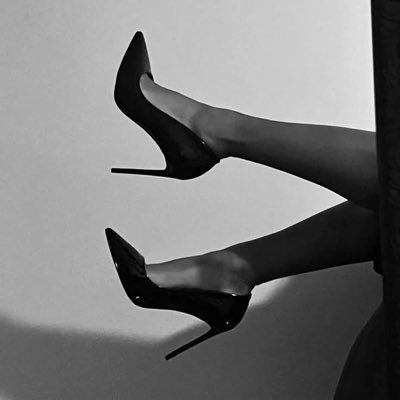 Heel_Fix's profile picture. Luxury is in the details, especially the ones on your feet.
