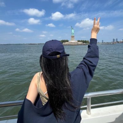 Williams27198's profile picture. 