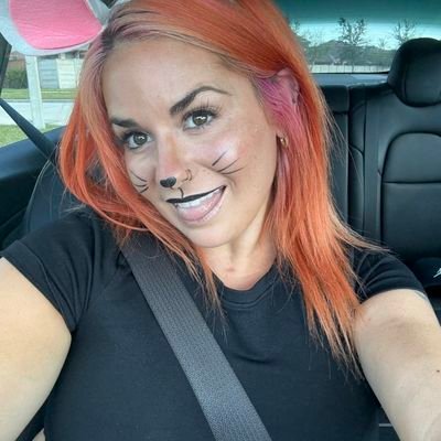 Michell64429832's profile picture. life is full of ups and Downs,
 you need to learn how to be patient.
squirt queen 💦 ❤️😘
my mom's favorite daughter 🥰 
I love to go on vacations and travel