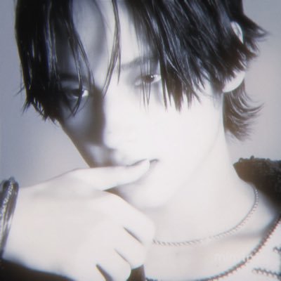 saniify's profile picture. stupid lil chud