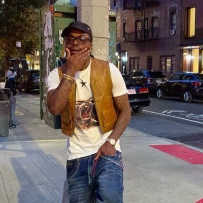real1800splurge's profile picture. 🇯🇲🎌 ceo https://t.co/2X34LIM379