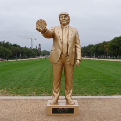 Journasteet's profile picture. 𐱅𐰇𐰼𐰜