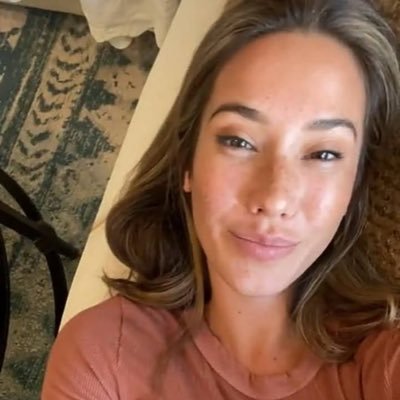 Rosemond277884's profile picture. I love animals and the forest 🌳