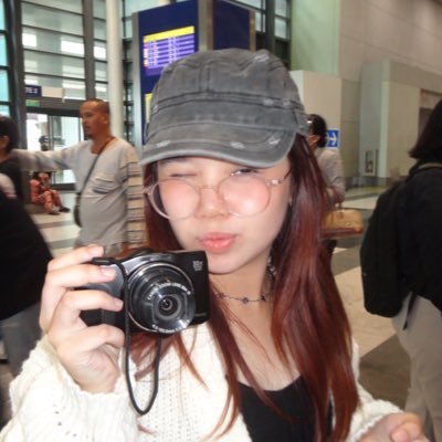 _09skye's profile picture. it will pass, this will pass.