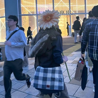 m_g_m99's profile picture. 