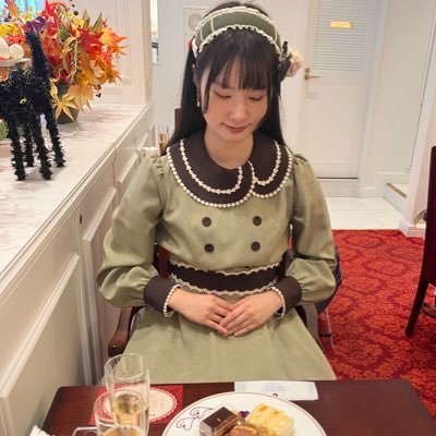 __0v0__vv's profile picture. ロリィタ初心者です🌱 無言フォロー失礼します🙇🏻‍♀️՞ 画像や動画の無断転載＆使用は禁止です❌