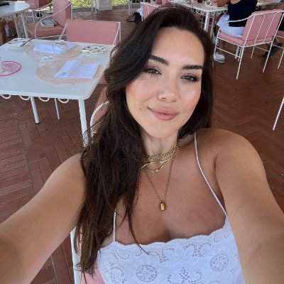 Superboy3830's profile picture. Friendship makes you more aware of your human perspective😍