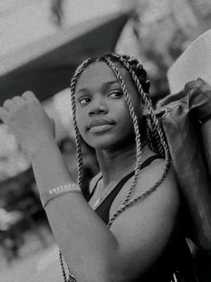 angelmaxwell100's profile picture. New account let's run it up mutuals 🥺🤦

your FAVORITE memes plug! and entertainment 😅🔥