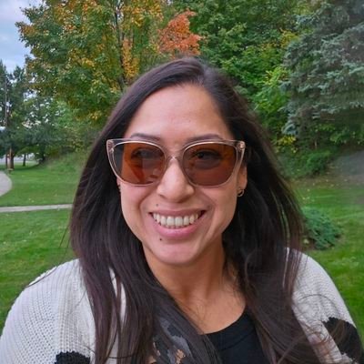 BelleMere82's profile picture. 🌵Living my best life in the Desert!🌵
I 💕 Home Decor, DYI, Baking, Crafting, Reading, Photography, Speaking in Movie Quotes, texting GIFs, etcetera.