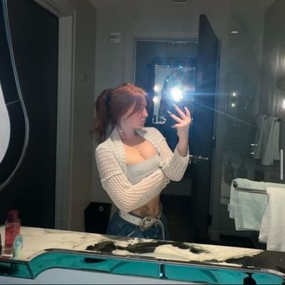 RavenC28983's profile picture. I deserve to be loved 🩷