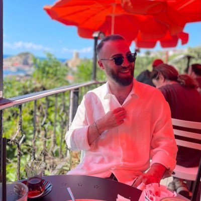 enesakcayyyy's profile picture. gözyaşlarına aldanmayın