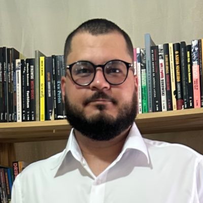 Gordianinho's profile picture. Professor. Mestre em Literatura e Interculturalidade. Pelo socialismo (@UP80BR). Sócio-sofredor do @ECBahia.