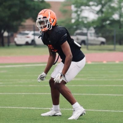 JxRowe's profile picture. 27🎓/Rockwall HS/6ft/40yds-4.85/OLB/DE/205lbs https://t.co/eQrzvIptCu RoweDaBoat