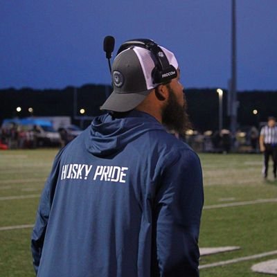 CoachAmbroseJ's profile picture. SAFETY/ OLB coach @ Louis E. Dieruff HS (PA)

#huskypride
#grateful