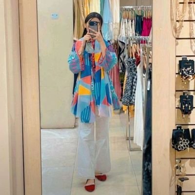 realanaiza2's profile picture. Aim for better not the best (˘︶˘)♡
Chaotic mind, ordinary heart :) |
vibin’, growin’, influencin’ ✨