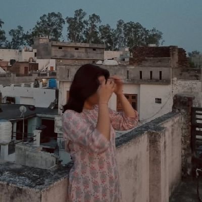 Ayyyybeeeeeee's profile picture. Professional Overthinker!