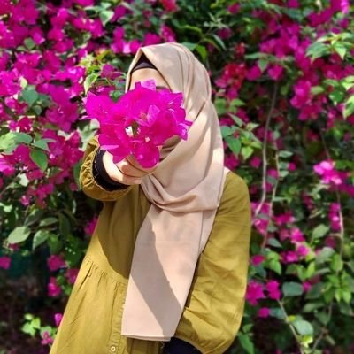 bibliophile__07's profile picture. ♥️وَتُعِزُّ مَن تَشَاءُ وَتُذِلُّ مَن تَشَاءُۖ♥️   No DM 🚫