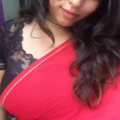 LathanairL92782's profile picture. മലയാളിയാണ് 
പ്രവാസിയാണ് കിഴക്കൻമലക്കാരിയാണ് 🥰