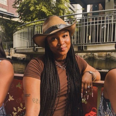 ugcwithskyewalk's profile picture. UGC CREATOR