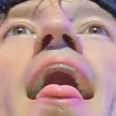 bifdoofbeef's profile picture. i like twenty one pilots and pokemon - 27 -