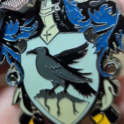 ezyums's profile picture. 