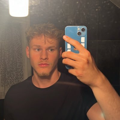 pfau_nicolas's profile picture. 