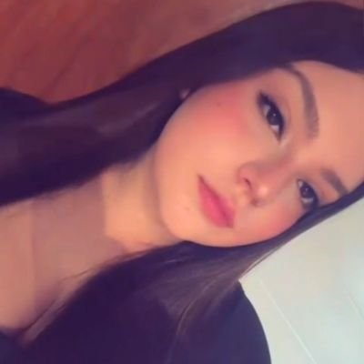 gab_gabssssss's profile picture. (perdi meu perfil antigo)
tô só a mente do palhaço pt.2