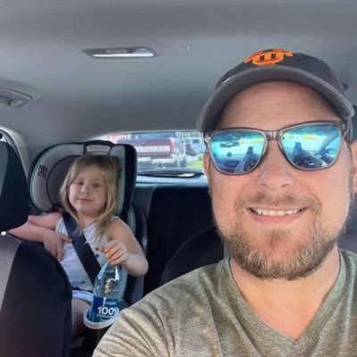 Daviswilson011's profile picture. I’m a 202million lottery winner in Edison NJ I’m so blessed so I’ll be A 🙏 giveaway $5000 to my first 1k followers 💯grateful and blessed 🤗