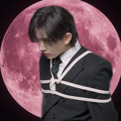 heesluvr1's profile picture. heeseung is my baby daddy