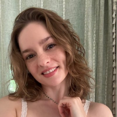 ScarlettSa9919's profile picture. I’m Scarlett Sarah I’m fun to chat with
